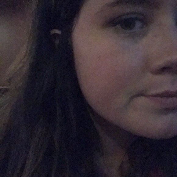 Meet your Posher, Brianne